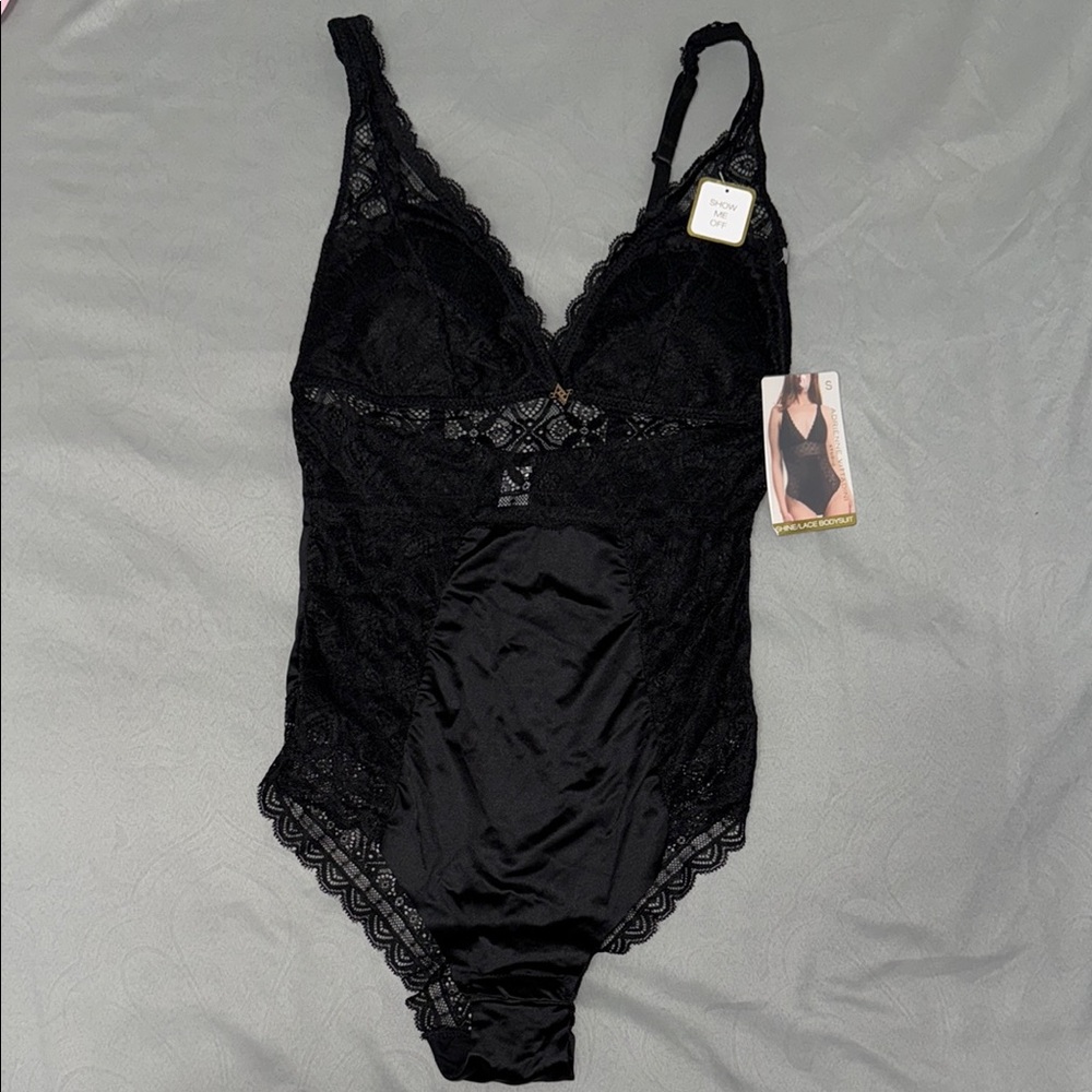 Adrienne Vittadini Black Chemise with Lace Detailing